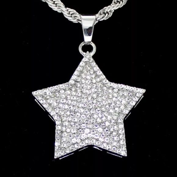 Other - New Star Pendant & Necklace Set - Top Quality!